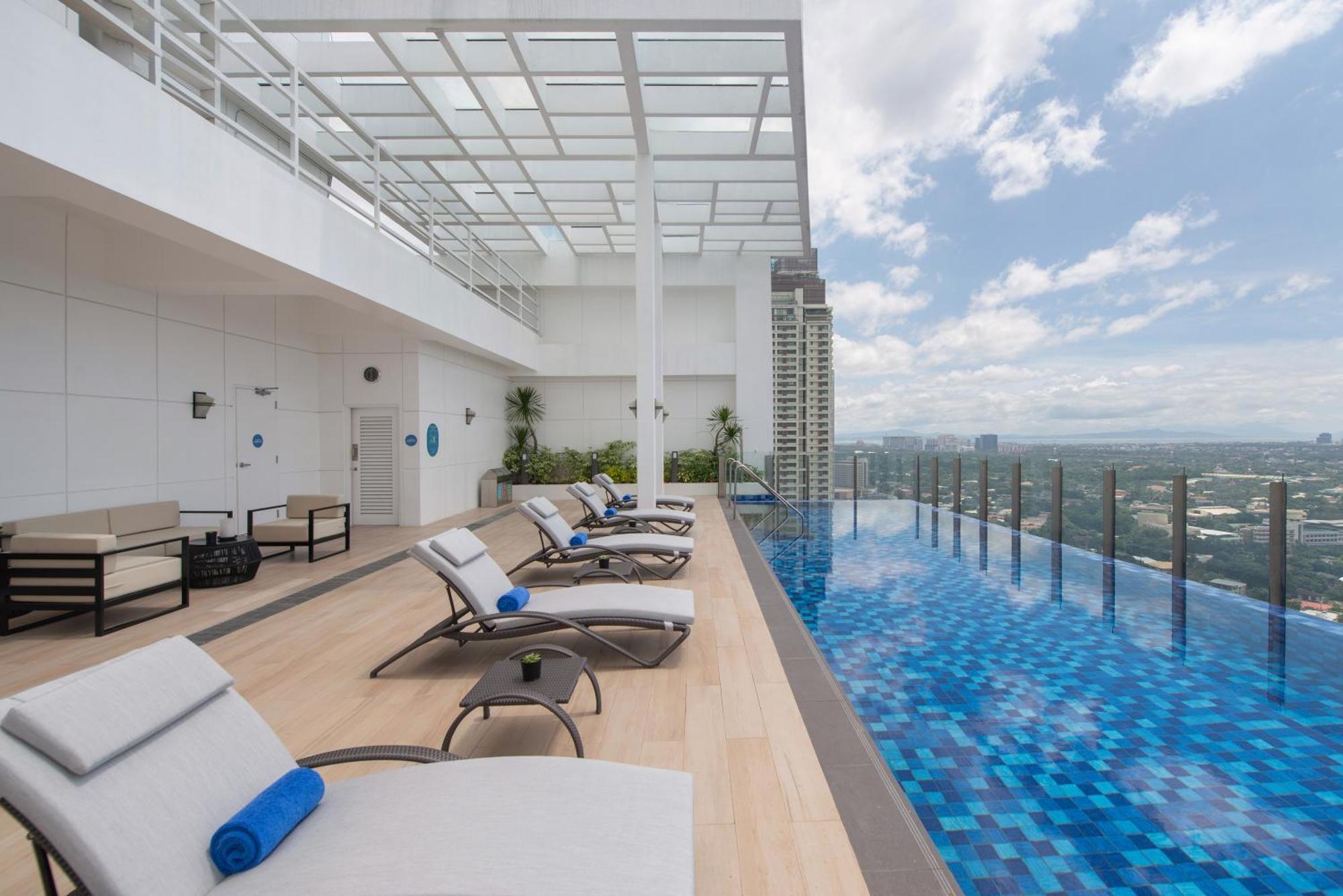 Citadines Benavidez Makati Hotel Makati City Bagian luar foto